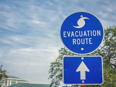 "evacuation Route" street sign